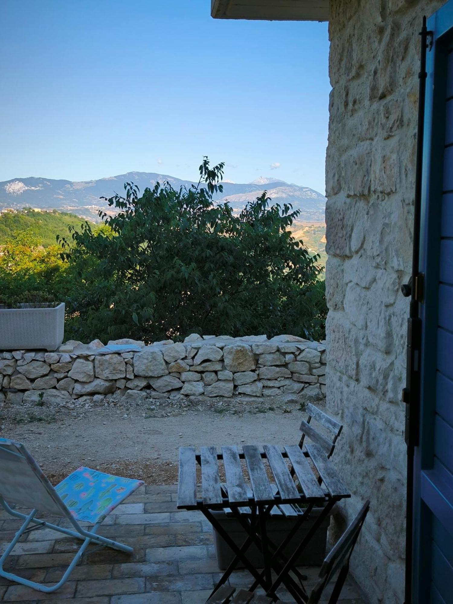 אבטג'ו La Casa Dalle Finestre Blu מראה חיצוני תמונה